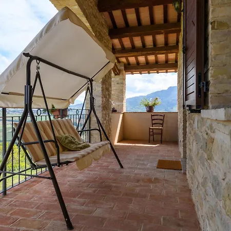 Holiday home 3 Bedroom Lovely In Montedinove