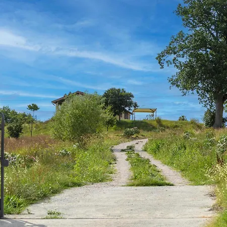 Holiday home 3 Bedroom Lovely In *